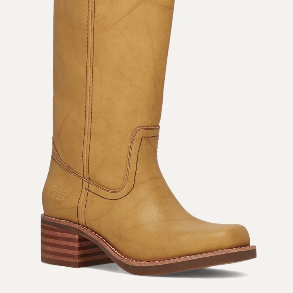 SELLING OUT! 7, 7.5, 8, 8.5, 9. Frye & Co. MIRANDA in Banana - NEW for YOU